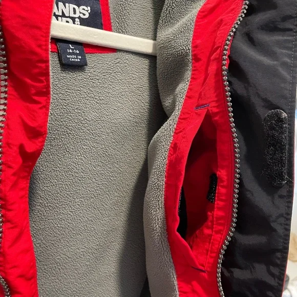 Lands End Red and Black Hooded Winter Jacket. Kids L 14-16 - Picture 6 of 9
